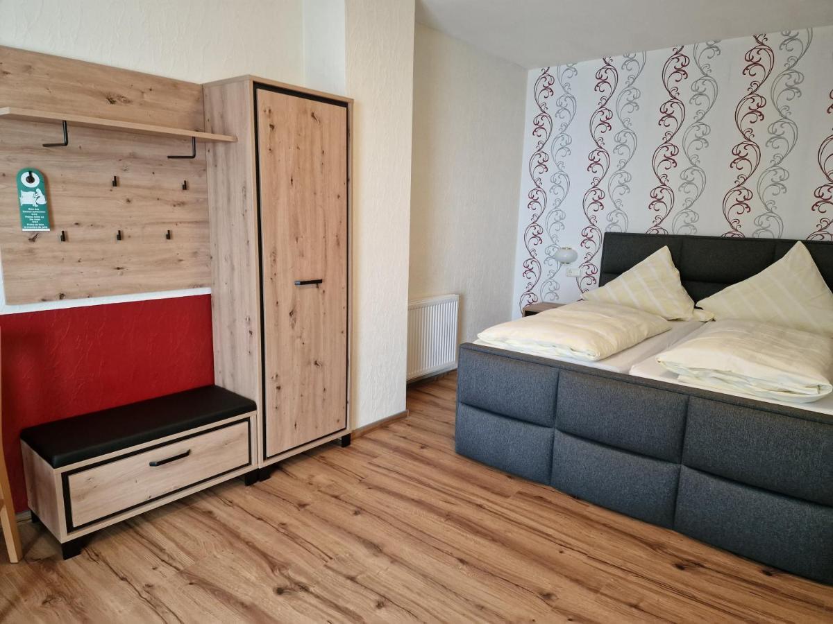 Hotel Weinhaus Am Stiftstor Treis-Karden Εξωτερικό φωτογραφία